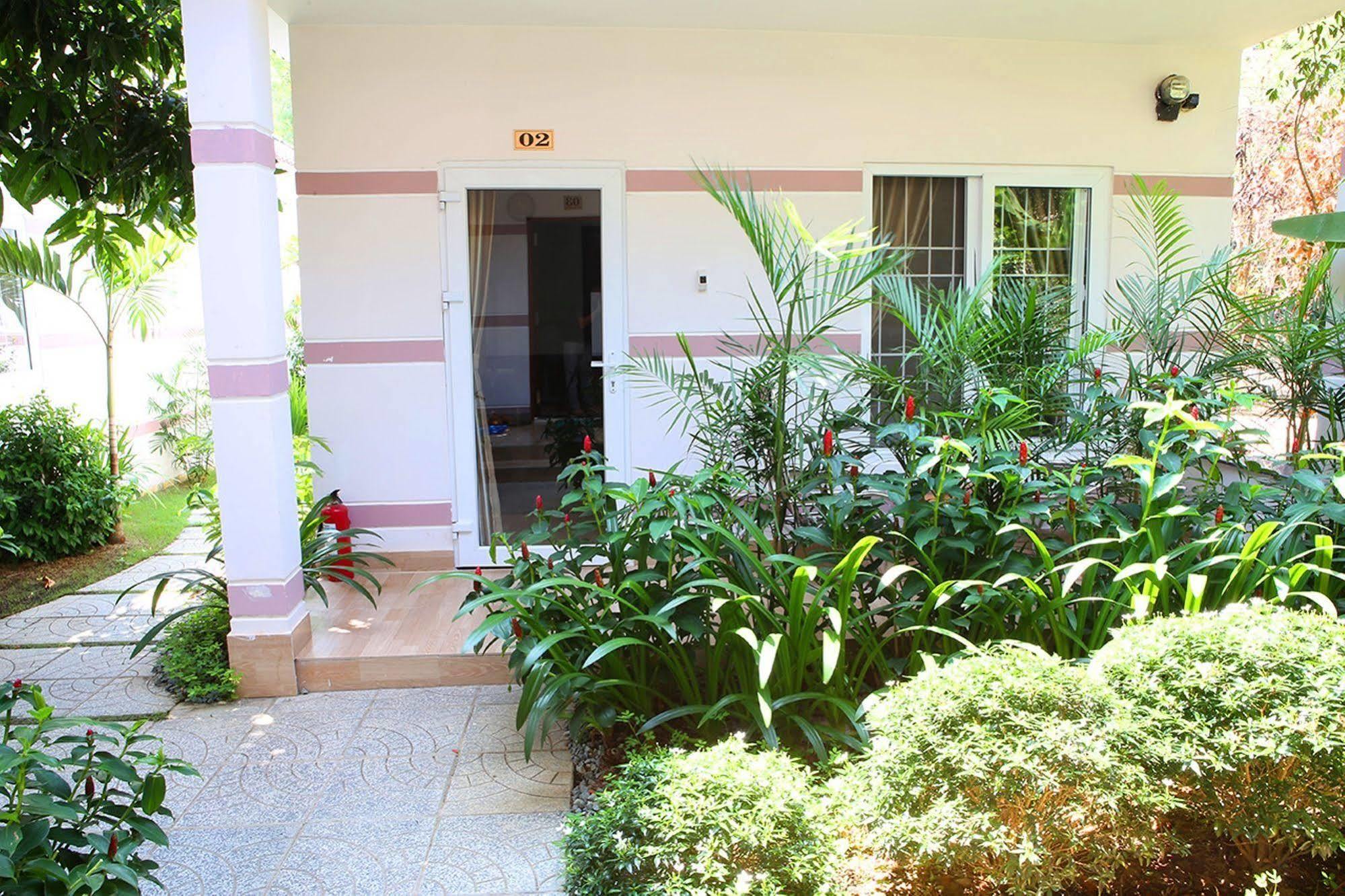 Huynh Gia Bungalow 두옹 동 외부 사진