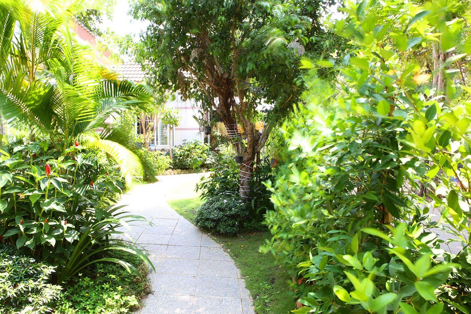 Huynh Gia Bungalow 두옹 동 외부 사진