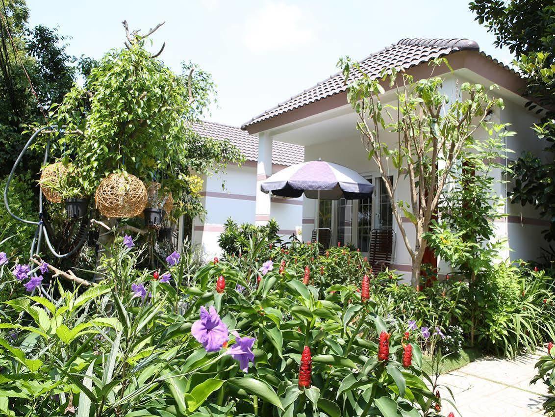Huynh Gia Bungalow 두옹 동 외부 사진